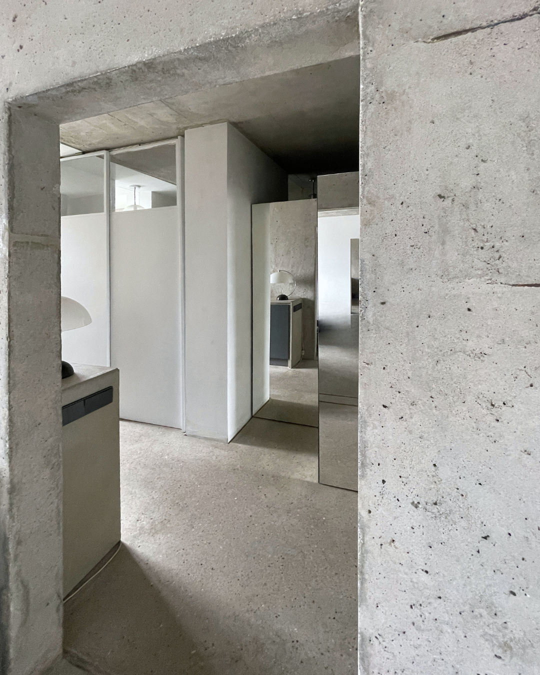 Custom furniture design and fabrication Berlin wood concrete metal